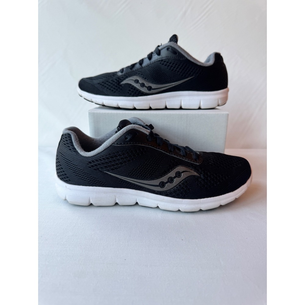 Saucony Kineta Relay Womens Black Charcoal Running Shoes S15269-20 Size 7.5